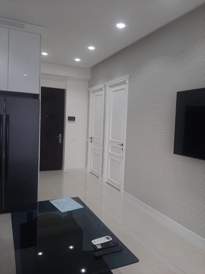 Holiday Centrum Yerevan Luaran gambar